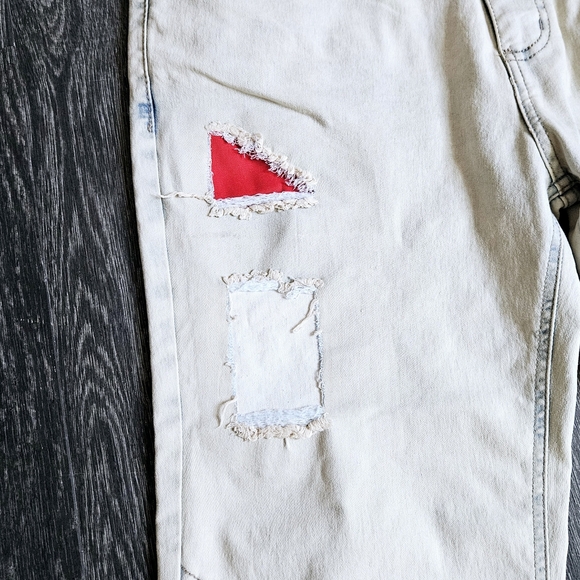 FISLL Adult Men's Size 32x32 Chicago Bulls Distressed Slim Fit Tan Denim Jeans - Picture 2 of 13